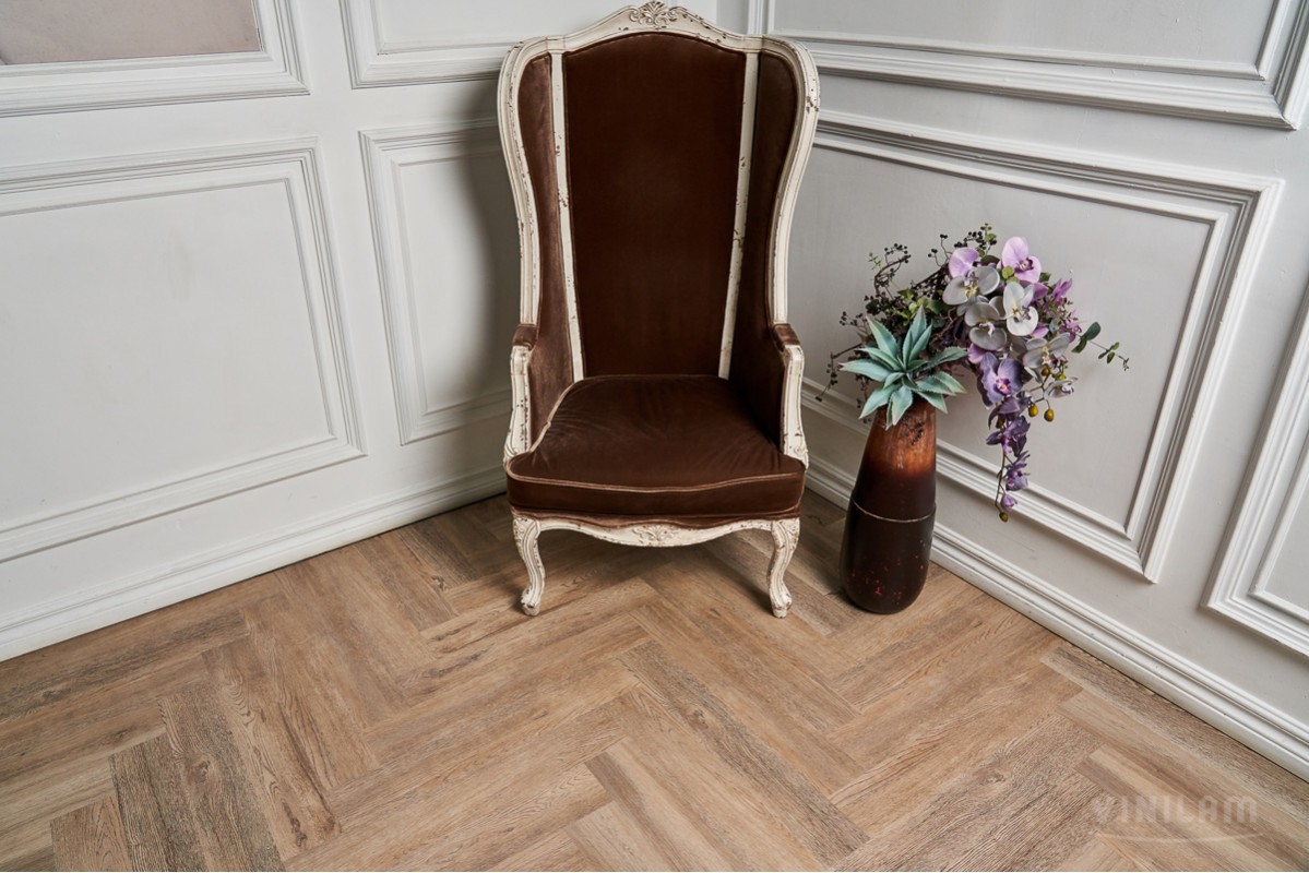 SPC ламинат VINILAM PARQUET HERRINGBONE 4V 43кл Паркет Северный IS11133