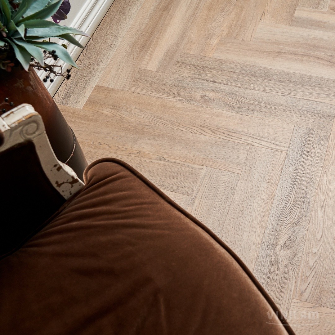 LVT ламинат VINILAM Parquet Herringbone Glue 43кл IS11133 Паркет Северный Glue